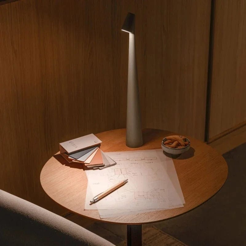Bitsy Slim Table Lamp in Gray & White