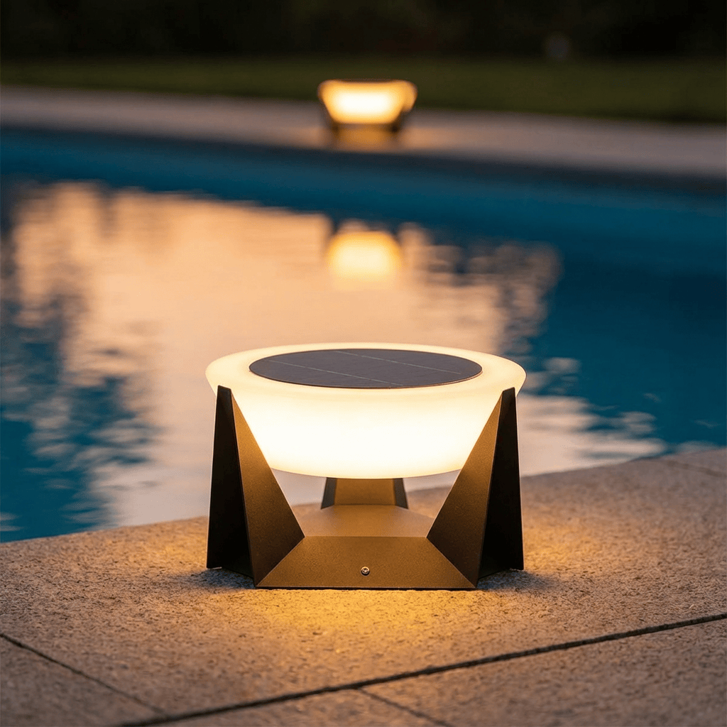 Landing Solar Garden Light