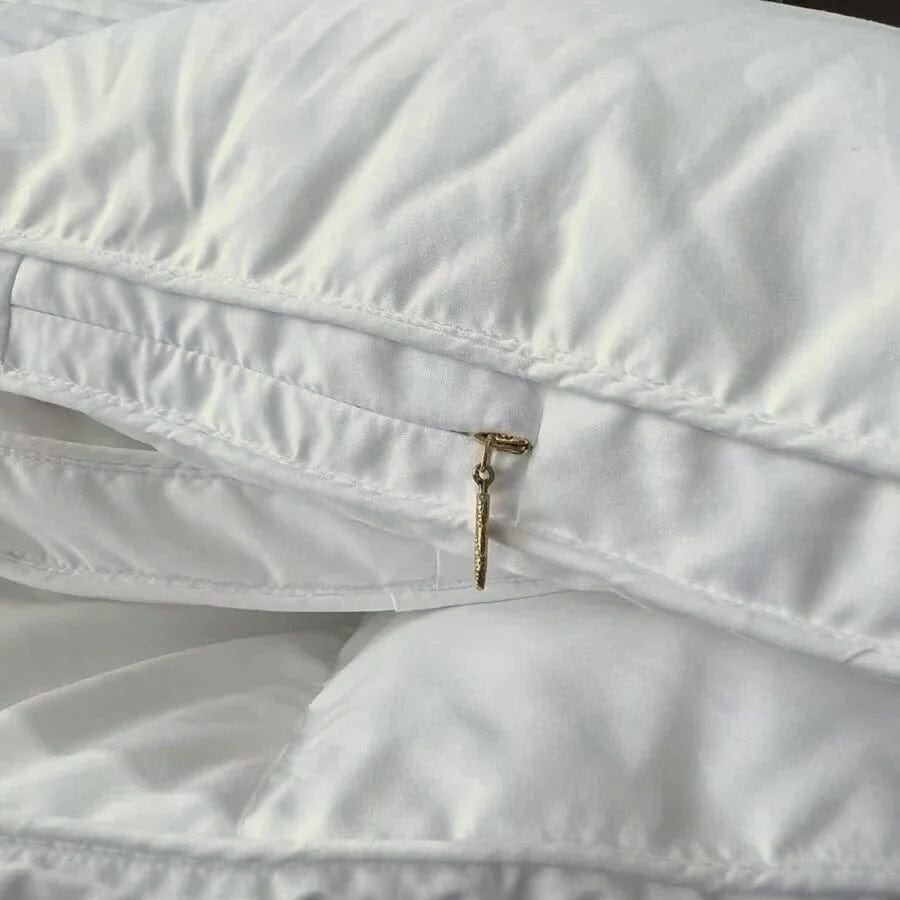 Cloud Down & Feather Duvet in Light (Spring Summer) & Medium (All Season)