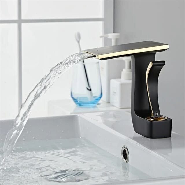 Serpenti Flow Faucet in White & White And Gold - Viltara