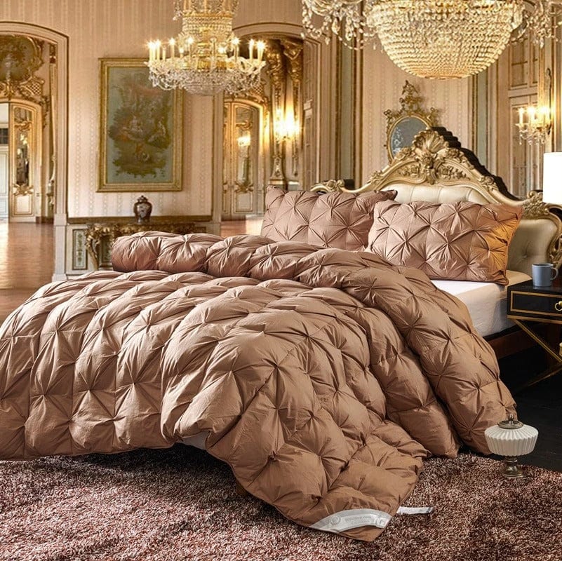 Signature Down Duvet Insert in White & Gray - Viltara