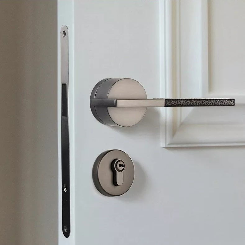 Brae Leather Door Lock in Pearl Grey Brown Leather